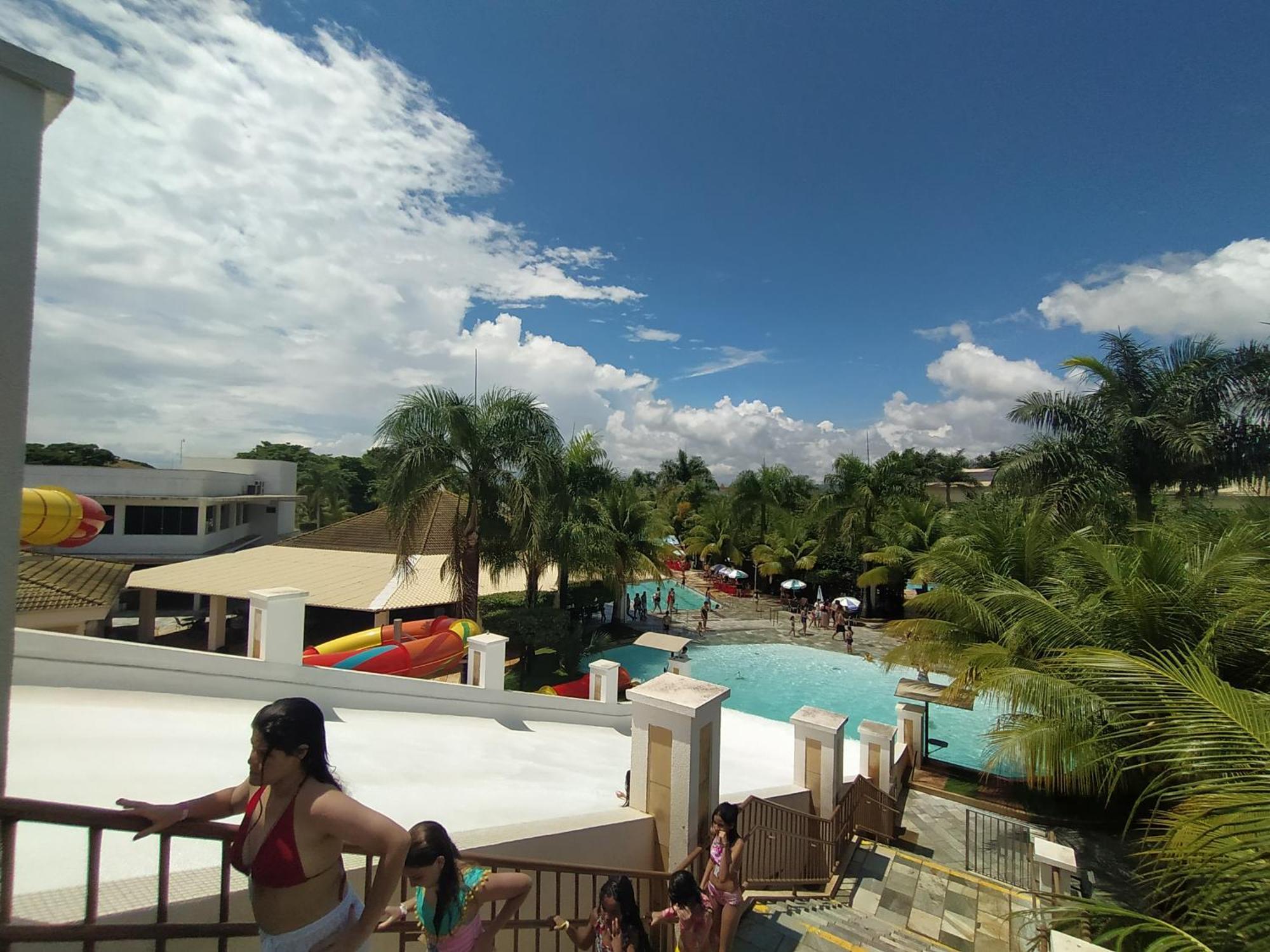 Lacqua Diroma, Mais Parque Acquatico Com Piscina De Ondas Caldas Novas Buitenkant foto