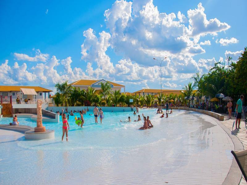 Lacqua Diroma, Mais Parque Acquatico Com Piscina De Ondas Caldas Novas Buitenkant foto